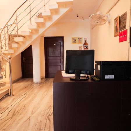 Hotel Green Villa - Near Anand Vihar Station New Delhi Eksteriør billede